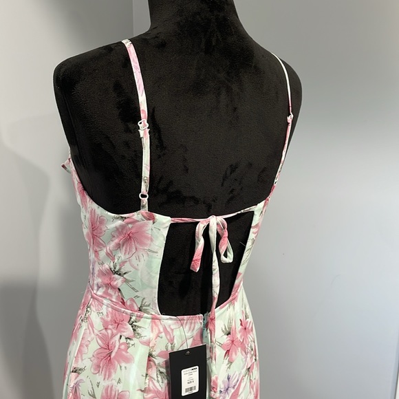 Fashion Nova Grow Matter What floral maxi dress size small mint pink NEW - Picture 11 of 16